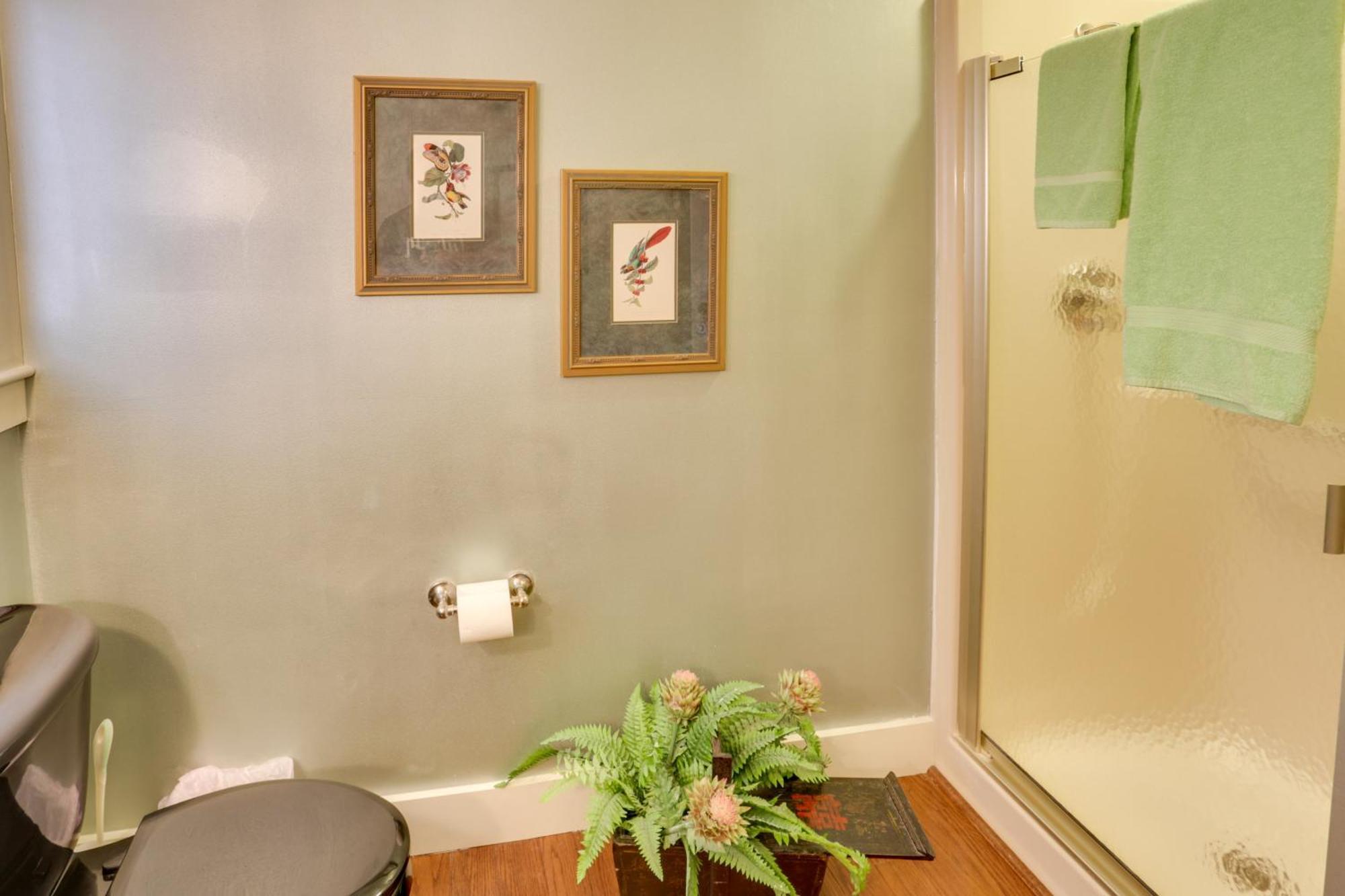 Beautiful Central Fayetteville Townhome With Views! Exterior foto